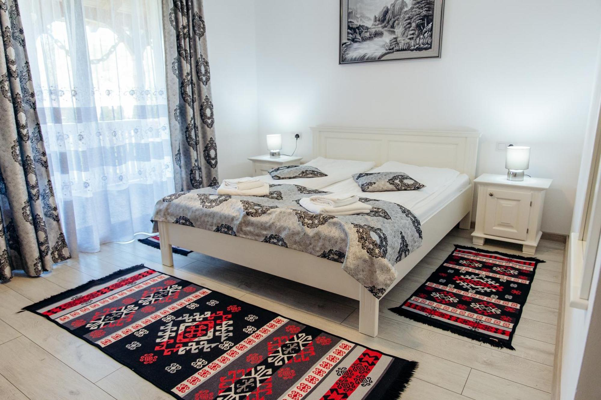 Casa Alexandru - Locul In Care Te Simti Acasa Ξενοδοχείο Viσeu de Jos Εξωτερικό φωτογραφία